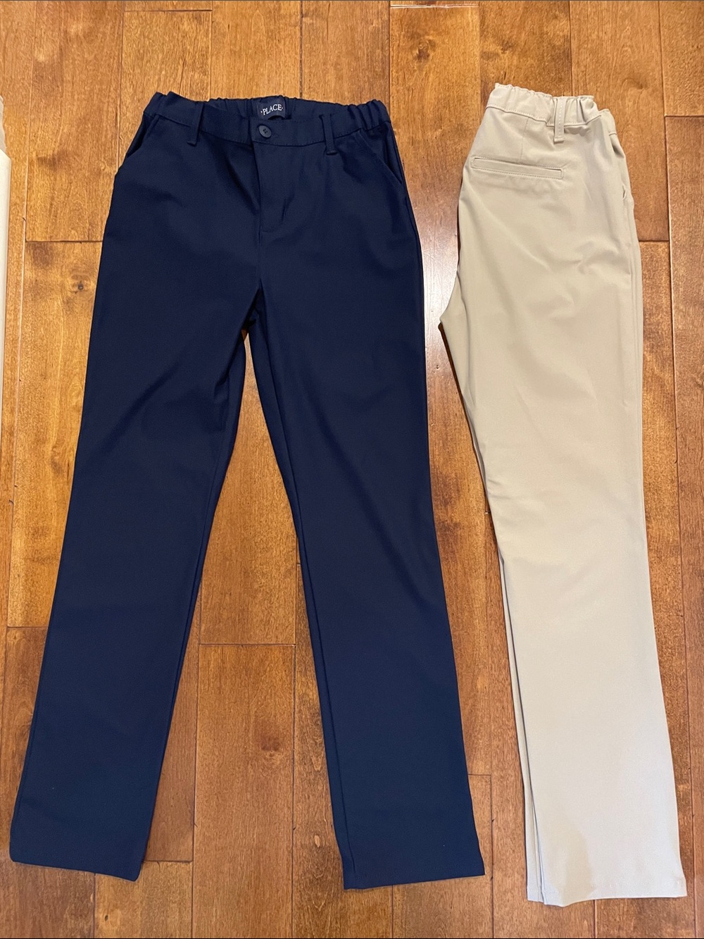 The Children's Place 2 pack Navy and Khaki Girl’s Dress Pants
